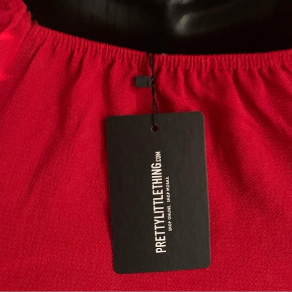 NWT PrettyLittleThing Tie Front Crop Top - Picture 8 of 11
